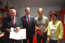 von links: Horst Löbner, Thorsten Majer, Macit Karaahmetoglu, Annette Grimm